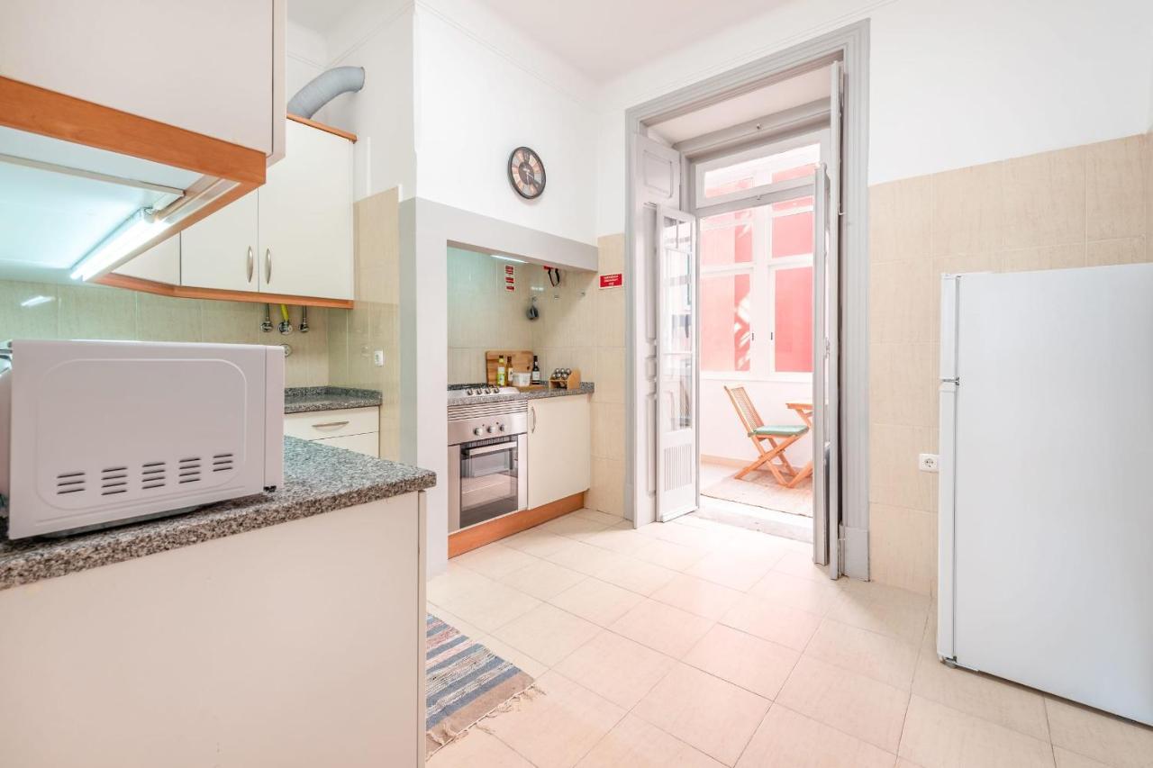 Vita Portucale ! Deluxe 3 Bedroom Apartment In Arroios 리스본 외부 사진